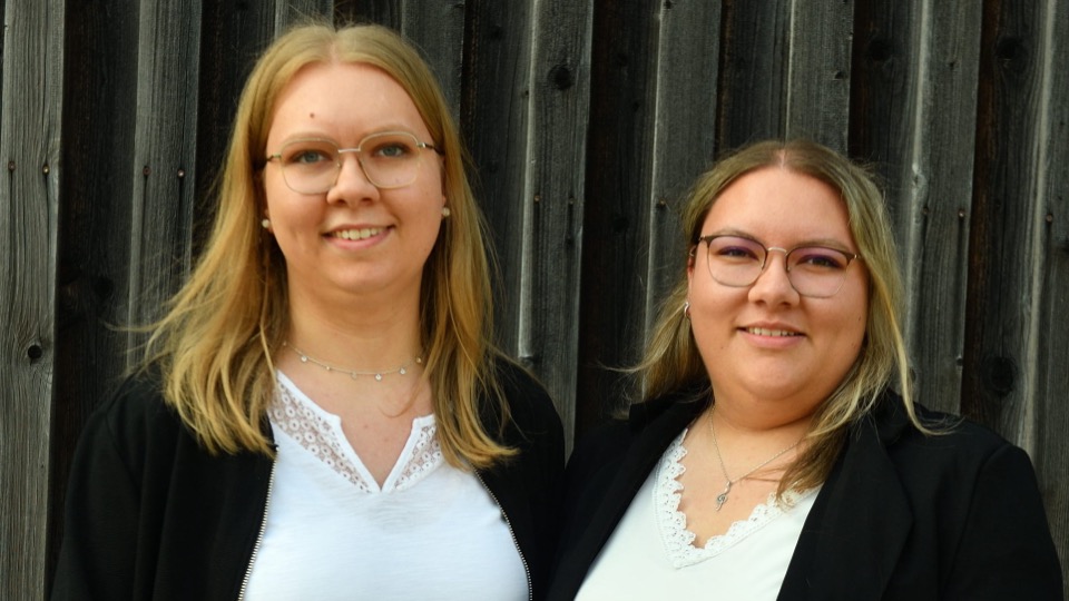 Jugendleiterinnen Lea und Anica Malon Jugendleiterinnen Lea und Anica Malon